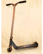 Custom Scooter - DISTRICT - PEARL BLACK / COINE