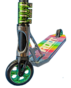 sz S Striker Park Custom Scooter Chrome / Green