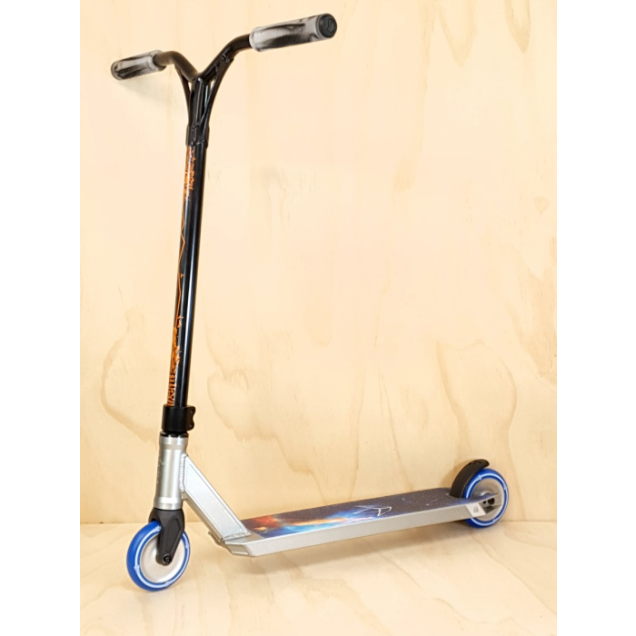 Custom Scooter - URBANARTT/FLAVOR -  RAW / BLACK